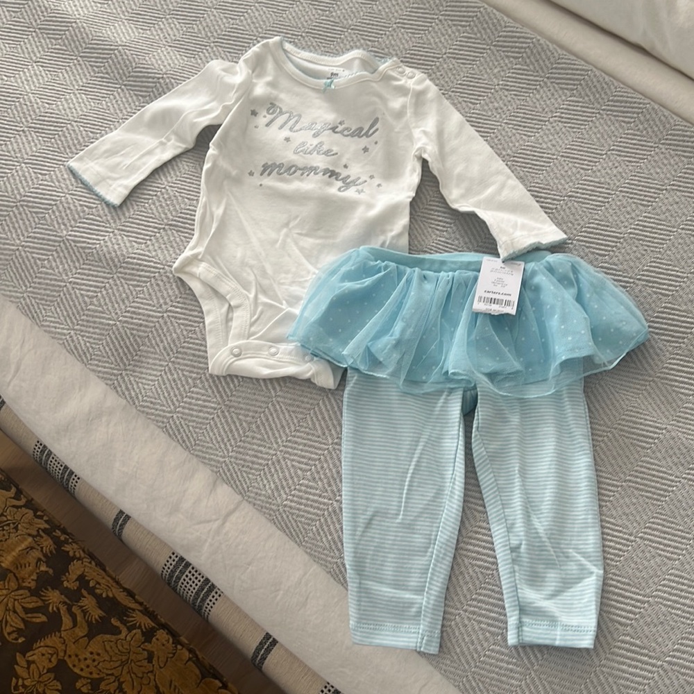 Carter’s baby outfit